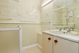 BATHROOM- click for photo gallery